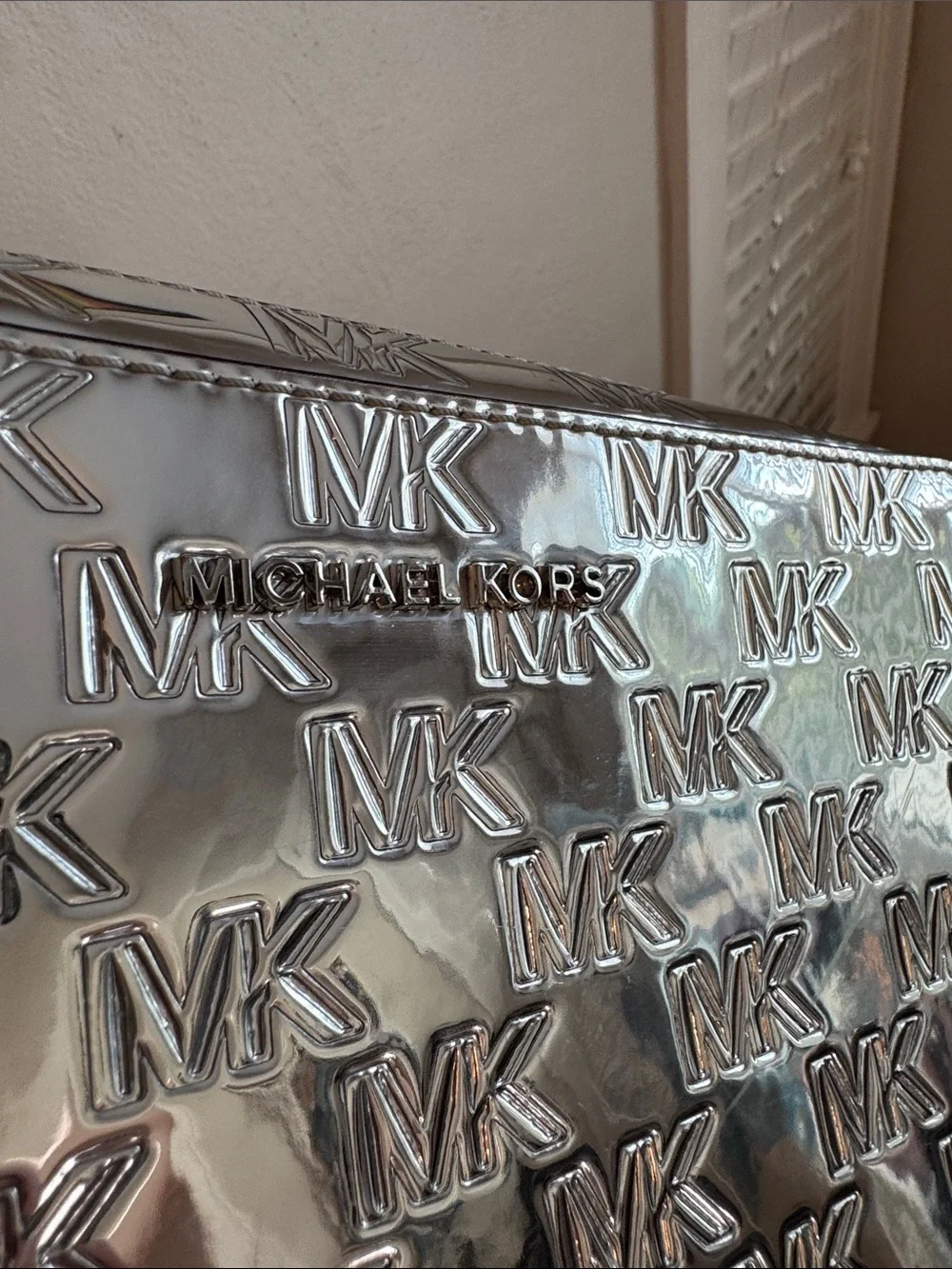 Michael Kors Jet Set Camera Bag